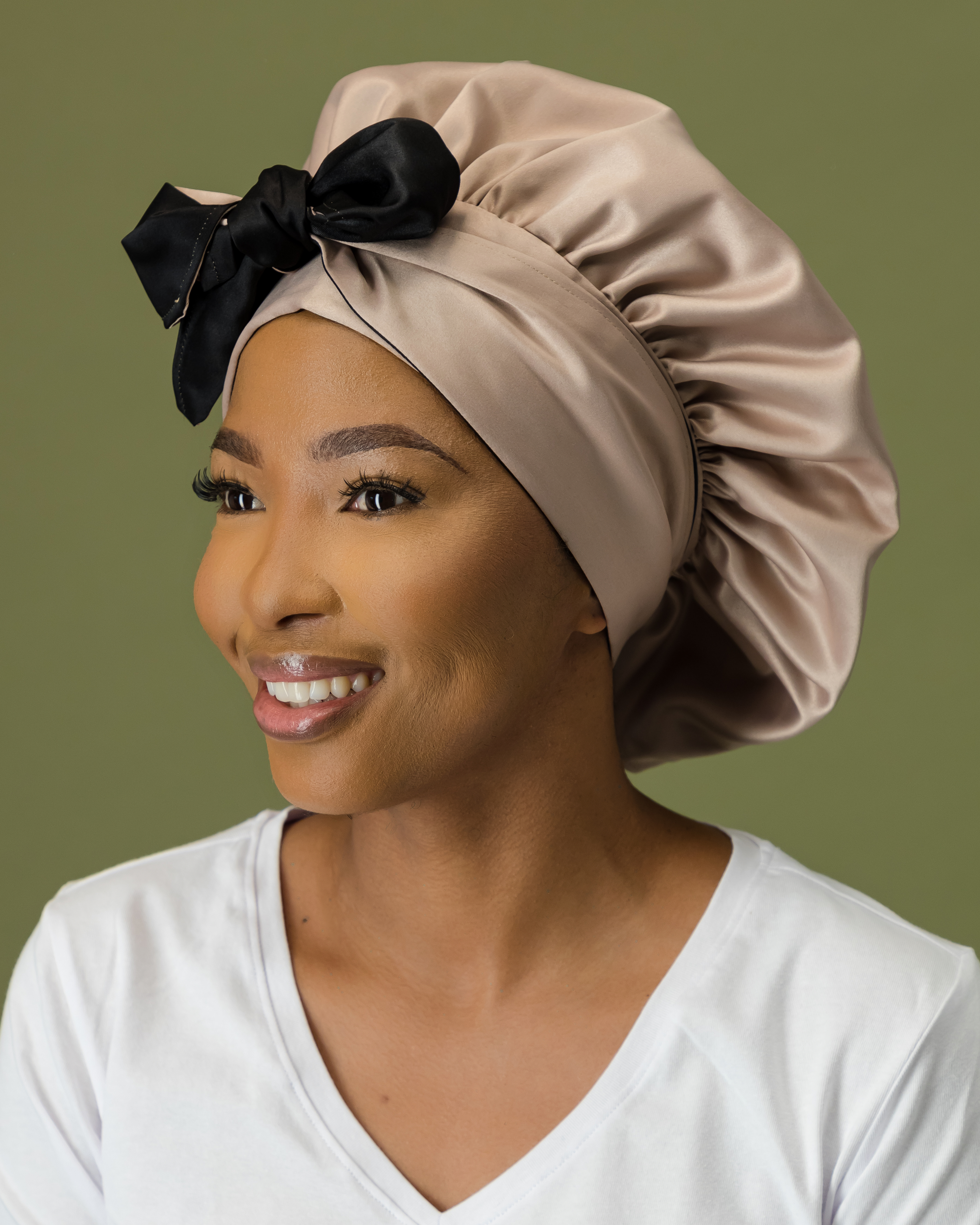 Reversible Satin Bonnet - Image 3